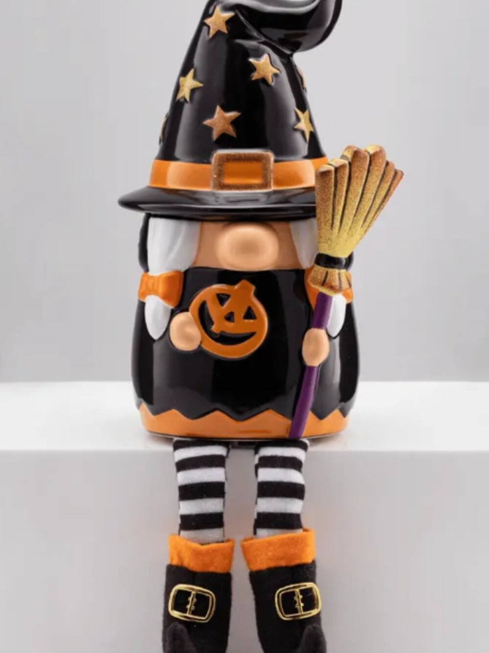 NIB Scentsy Warmer Wicked Cute Gnome